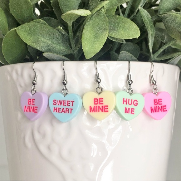 New Conversation Hearts Dangle Drop Earrings Fun Party Gift Mismatched Love Word - Picture 5 of 7
